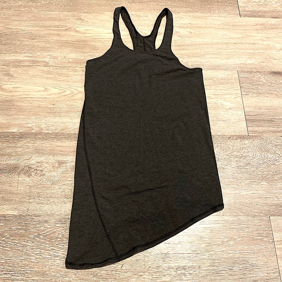 LULULEMON - Torque Tank top - Heathered Dark Grey - Size Small - Picture 4 of 16